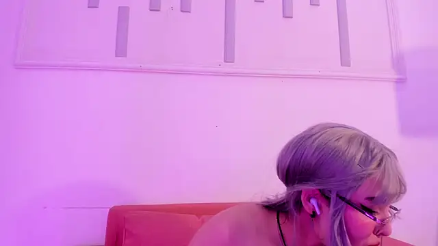 aniemorningstar webcam