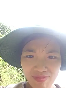 ngan-cute webcam