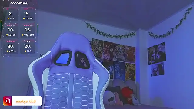 AnngelaSkye webcam
