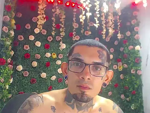 Boy_tatto77 webcam