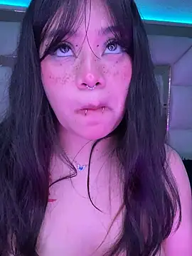 Amara_Kazumii webcam