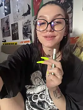 MoonAgnes webcam