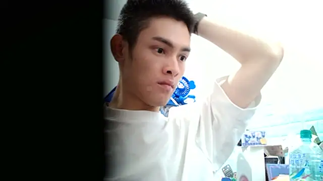 thisisbook_223 webcam