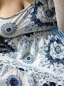 mallupriyapriya webcam
