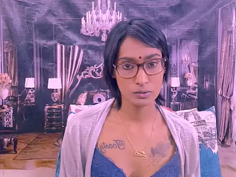 IndianRebel4u2Luv webcam