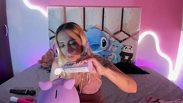 Amanda_klaire webcam