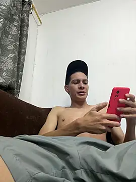 sam_hotttt_ webcam