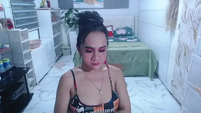 Ms_XXXAngelHopeCumTS webcam