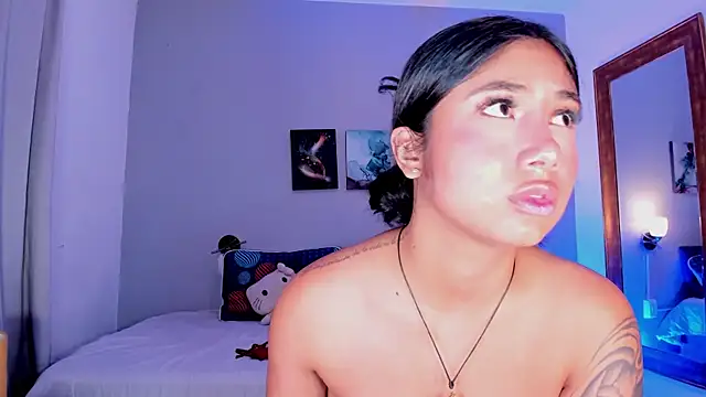 KimTaylorW webcam