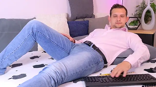 Jimmy_Doss webcam