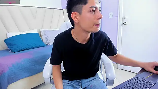Ethan12_ webcam