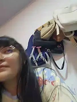 Louise_0105 webcam