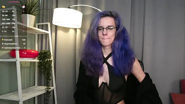 AuraLaunni webcam