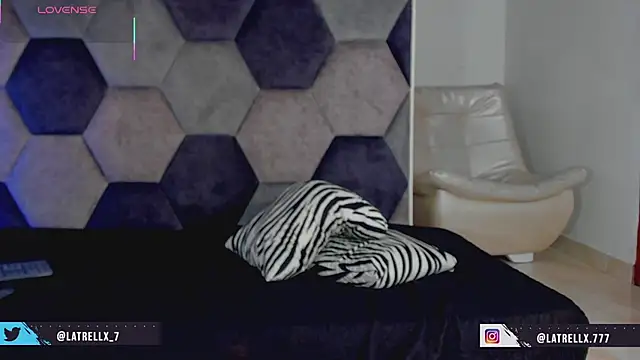 Latrellx7 webcam