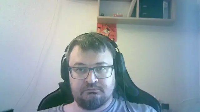 SirAbuser webcam
