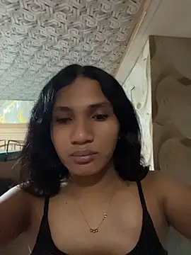 slutty_aki webcam