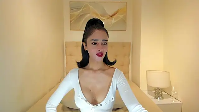 Lovable_with_bigsurprise Live Web Cam Show