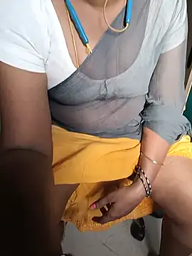 Tamil-hotwife Live Web Cam Show