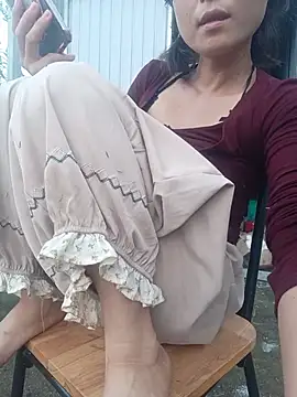 Linda-yiyi webcam