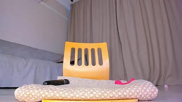 Cherrypie_001 webcam