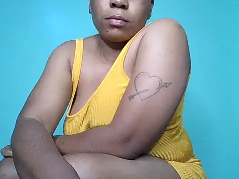 Lightskinbae webcam