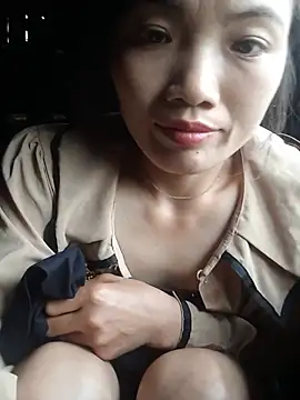 ngan-cute webcam