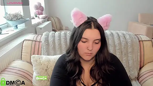 MonikaMooon webcam