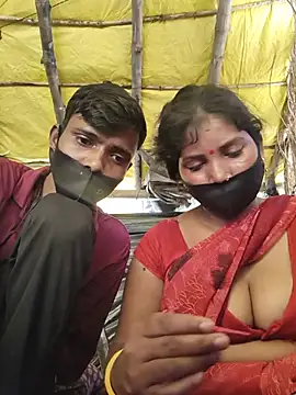 Indiandesicouple155 webcam