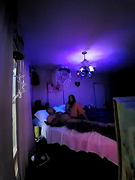 jms2025 live cam on StripChat