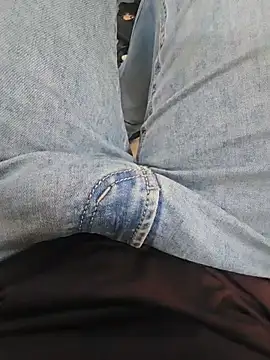 devil_RK07 live cam on StripChat