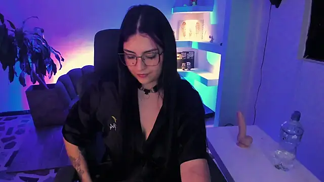 TifanyWhite_ webcam