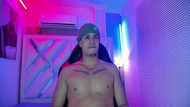 dominic_connor webcam