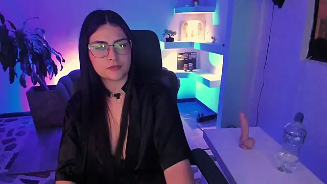 TifanyWhite_ webcam