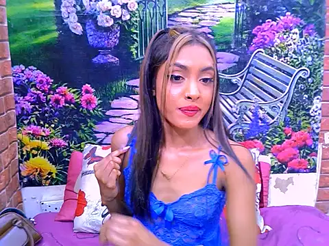 IndianPretty14u2Luv webcam