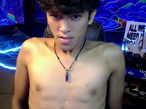 hugekenbigcock webcam