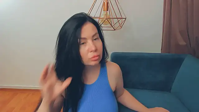 BrilliantGirll webcam