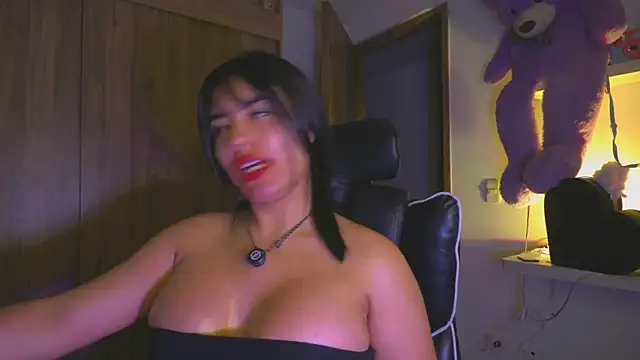 Layla_Nicols webcam