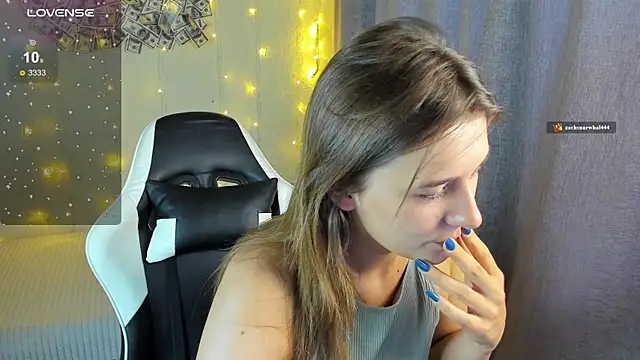 Tina_show webcam