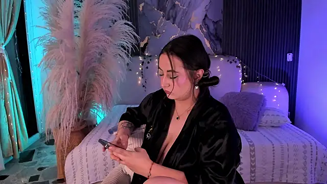 SarahCastro1_ webcam