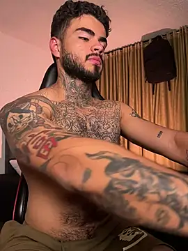 Benjii_Carter1 webcam