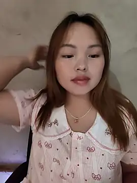 Mina_xYx webcam