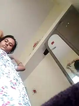ayanloveannu webcam