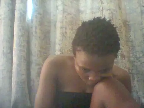 tina_2030 webcam