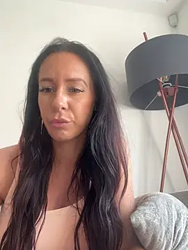 Charming_ScarlettX webcam