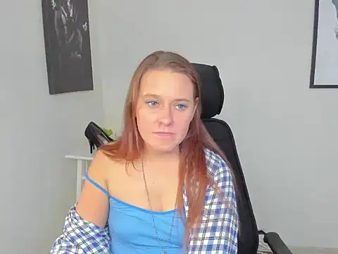 LadyAlessa webcam