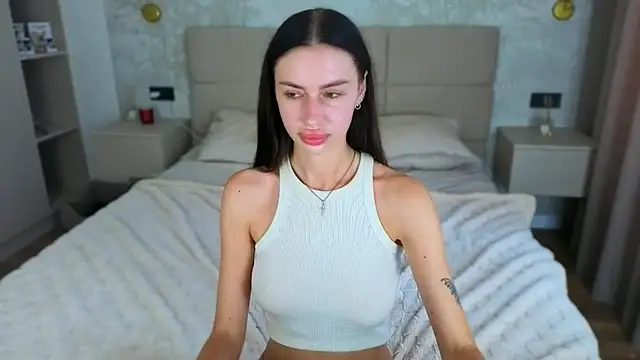 Snow_WhiteeeX live cam on StripChat