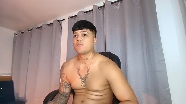 Pedro_x777 live cam on StripChat