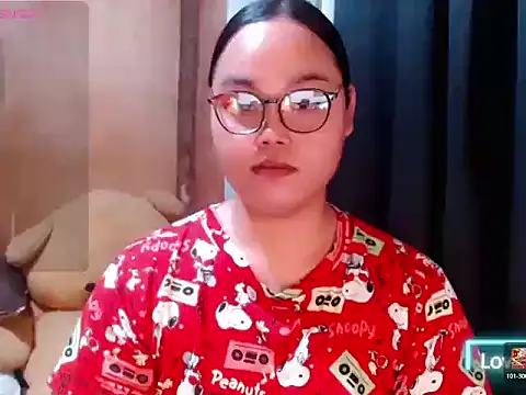 _Lylia webcam