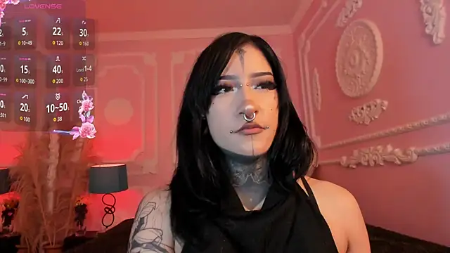 Kat_VonDe live cam on StripChat