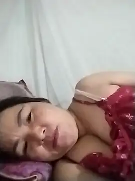 Naaya8109 webcam